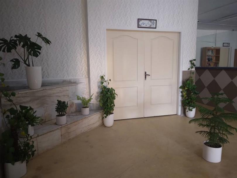 ورودی سالن مطالعه